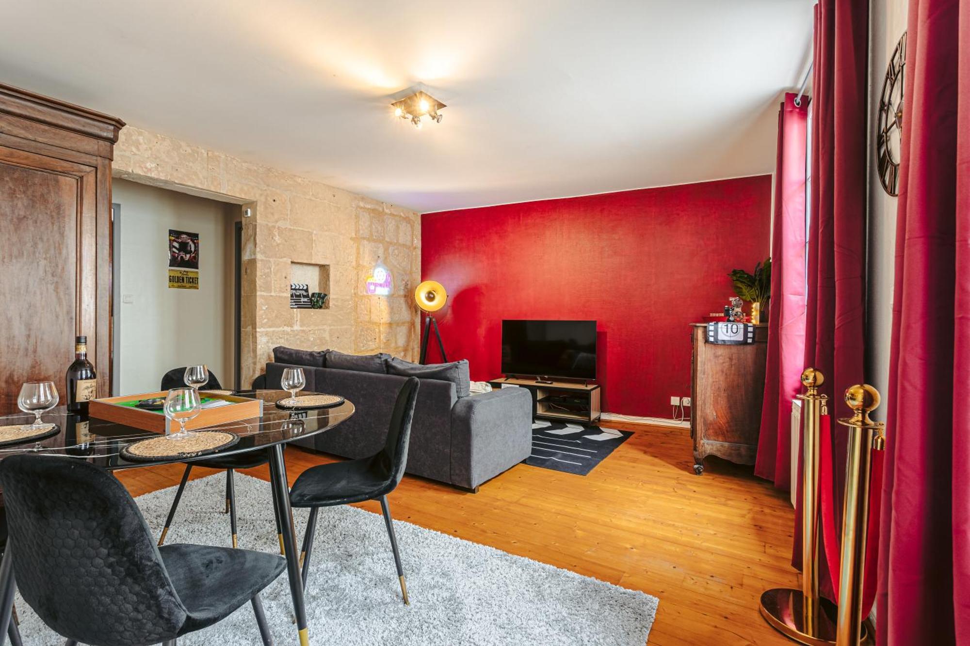 Olympia - Terrasse - Parking Gratuit - Centre Ville - Rez De Chaussee - Fibre Tv 4K 桑特 外观 照片