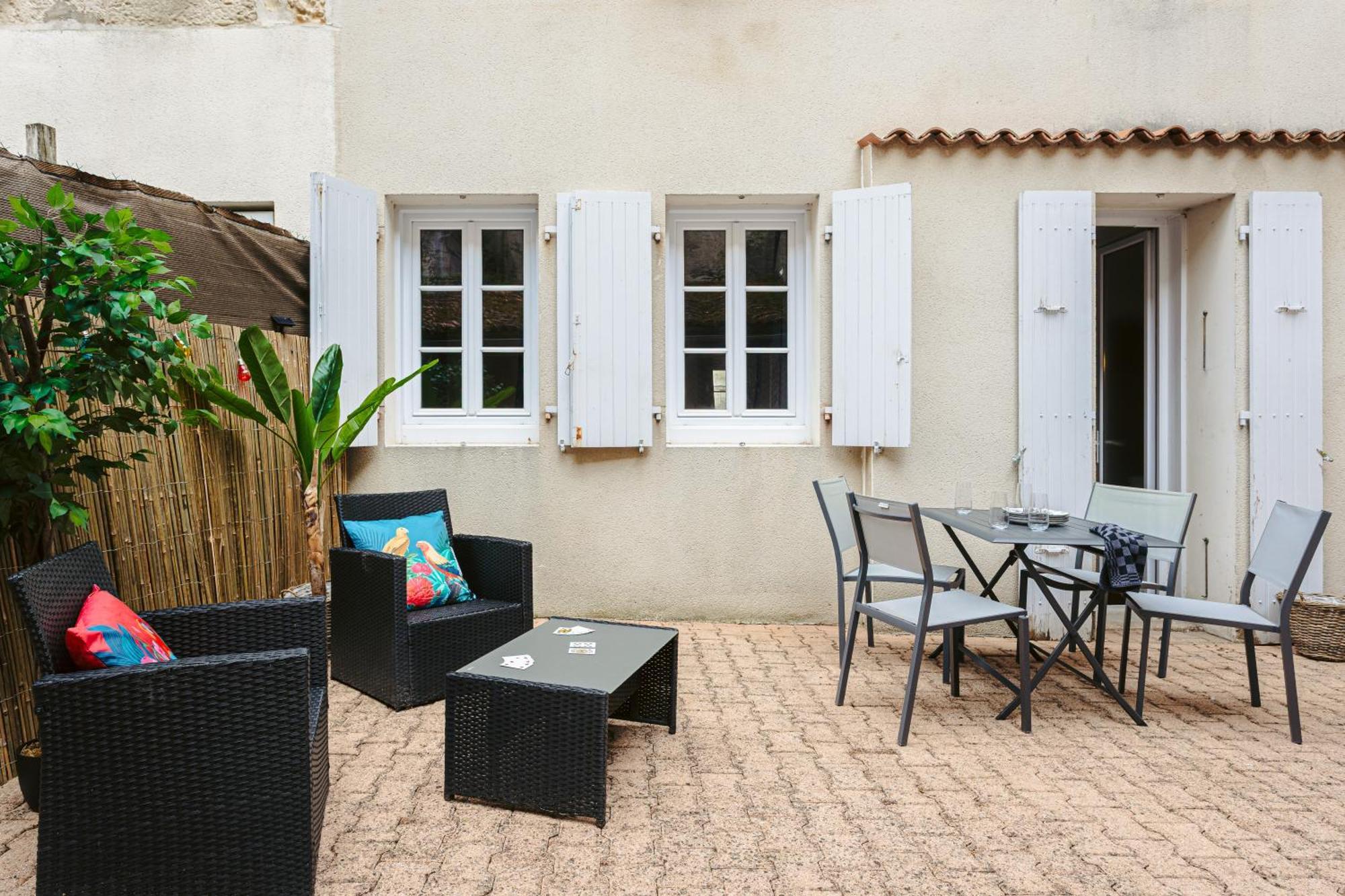 Olympia - Terrasse - Parking Gratuit - Centre Ville - Rez De Chaussee - Fibre Tv 4K 桑特 外观 照片